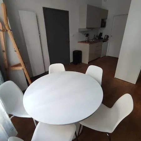 Apartmán In The Heart Of The Chartrons *