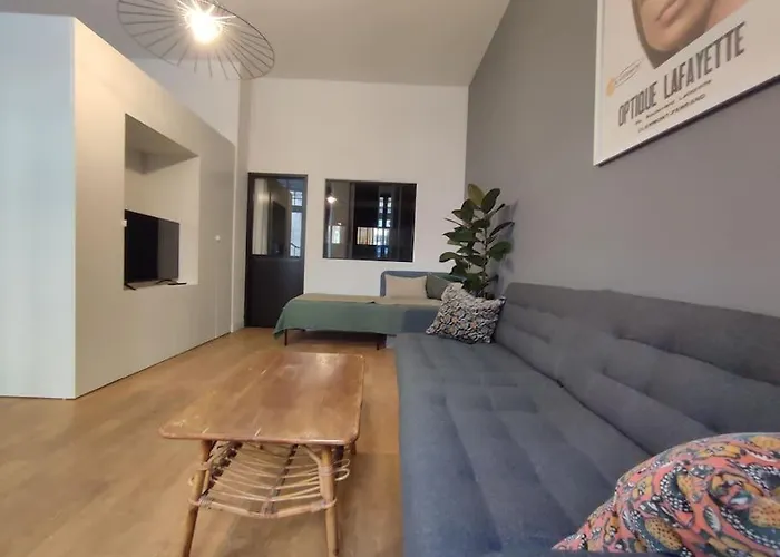 In The Heart Of The Chartrons * Bordeaux