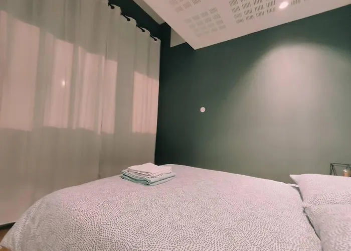 In The Heart Of The Chartrons Apartment Bordeaux